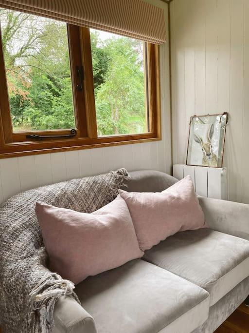 The Hereford Hut, Charming 1 Bedroom Shepherds Hut Callow Exterior foto